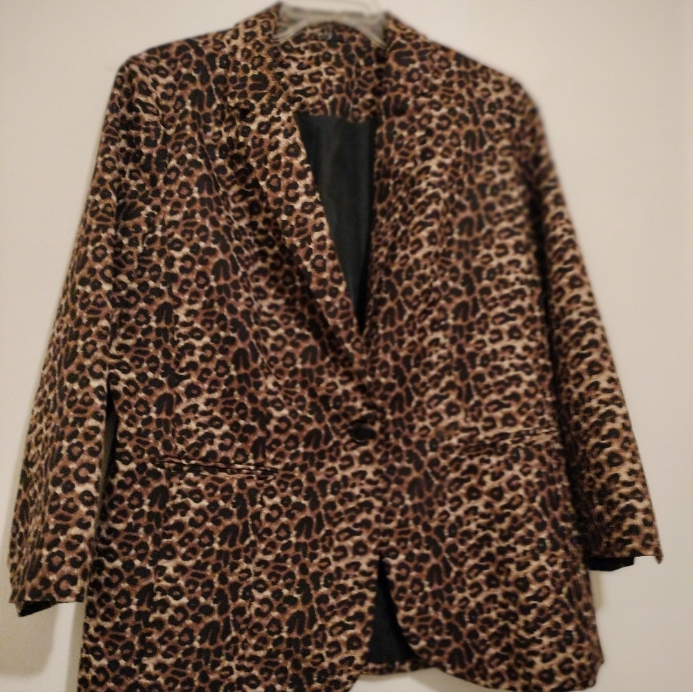 Jacket - Picture 4 of 6